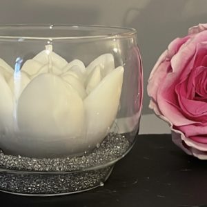 Bougie fleur de lotus dégradé de gris